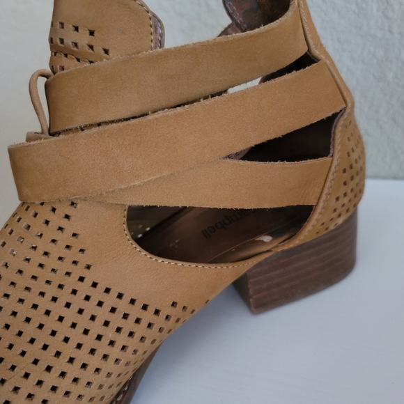 Jeffrey Campbell Everly Booties - Picture 11 of 12
